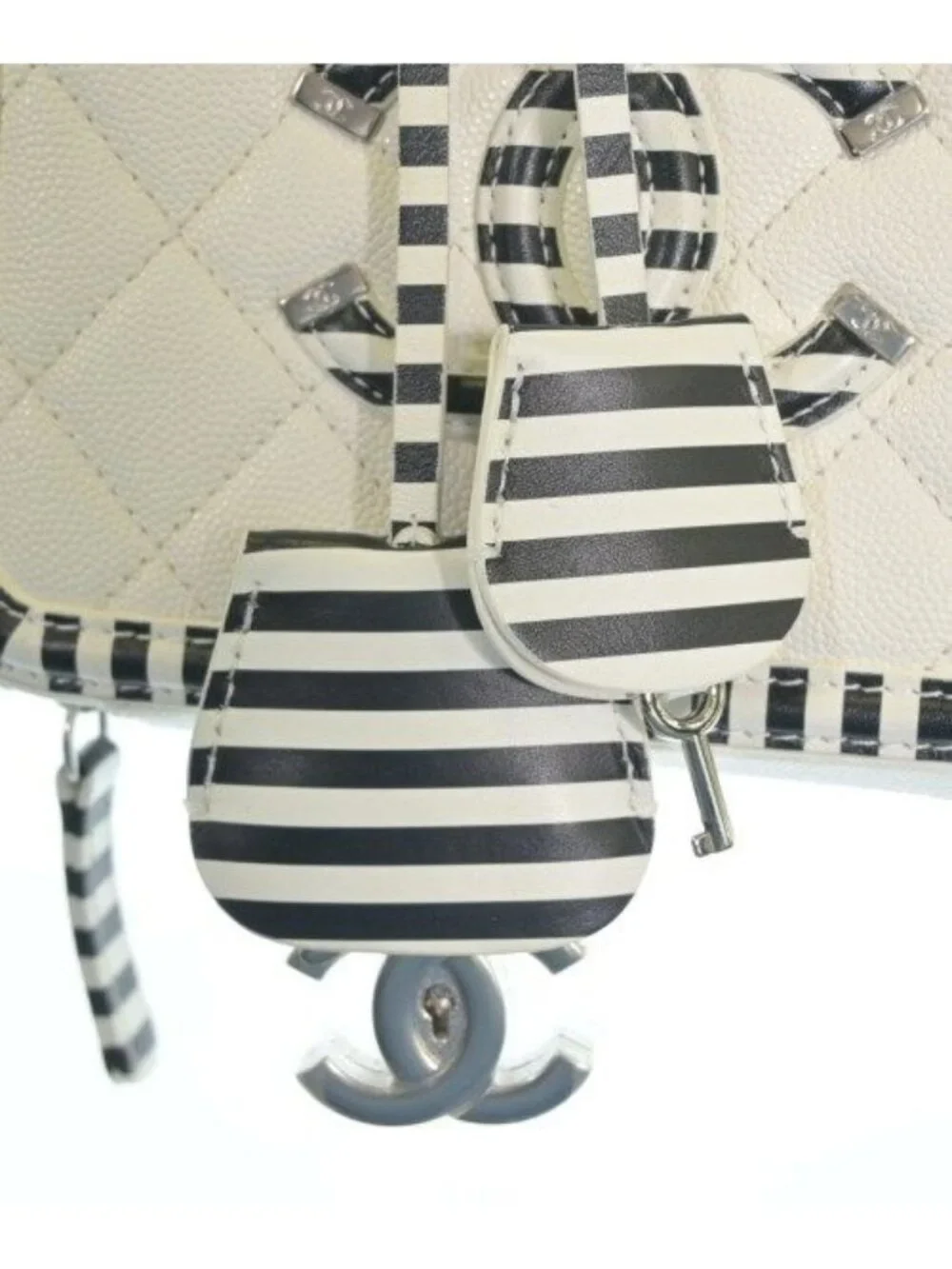 Chanel Shoulder Bag White